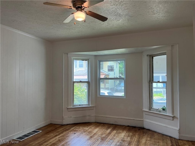 519 E 103rd St, Cleveland, OH 44108 - photo 9