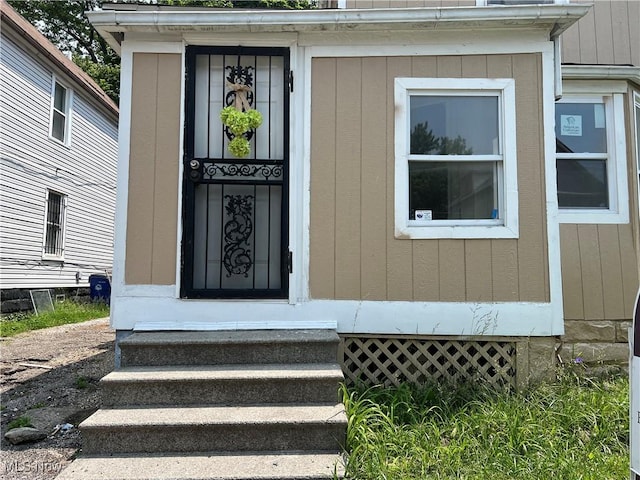 519 E 103rd St, Cleveland, OH 44108 - photo 2