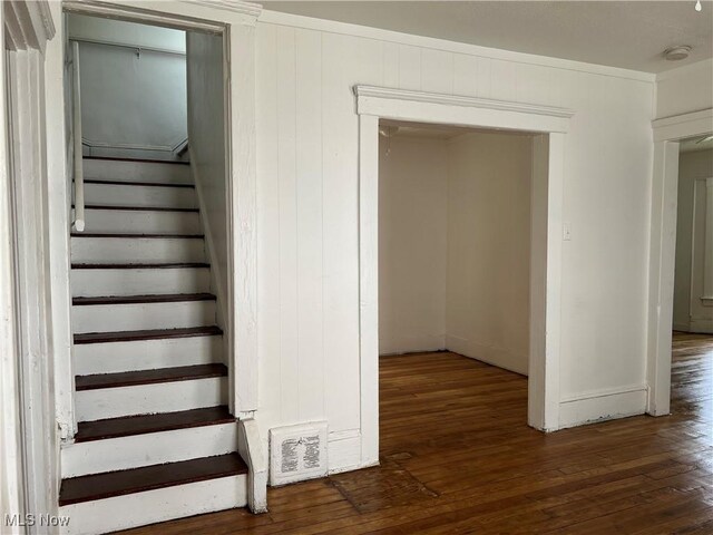 519 E 103rd St, Cleveland, OH 44108 - photo 17
