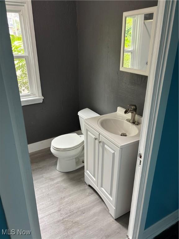3299 W 82nd St, Cleveland, OH 44102 - photo 9