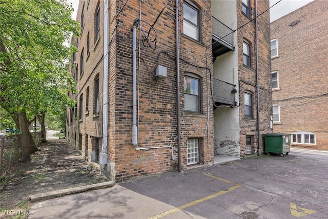 2725 Hampshire Rd Unit 2, Cleveland Heights, OH 44106 - view of building exterior
