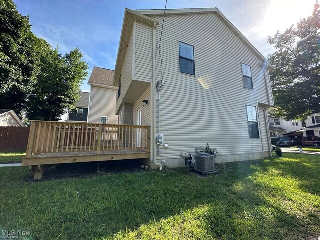 1435 E 108th St, Cleveland, OH 44106 - photo 31