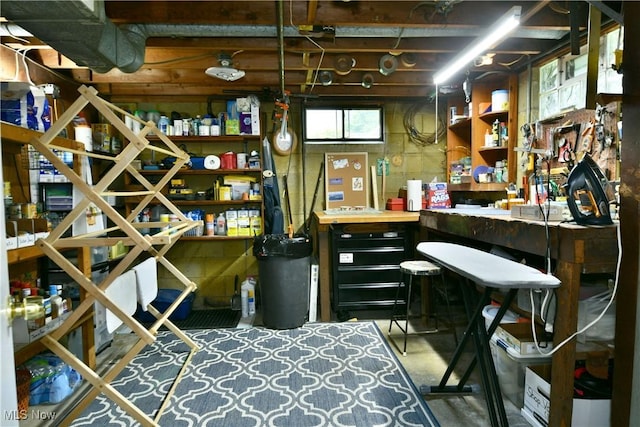 543 Towson Dr NW, Warren, OH 44483 - view of storage area