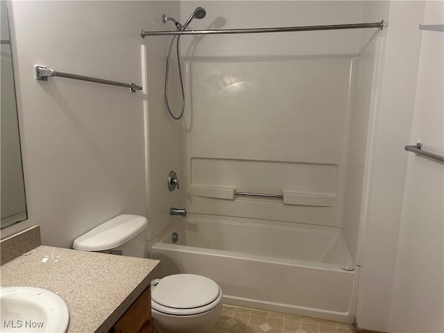 4322 Coleman Ave, Ashtabula, OH 44004 - full bath featuring vanity,  shower combination, and toilet