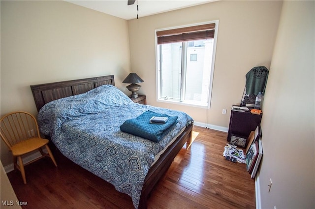 1425 Lindazzo Ave, Cleveland, OH 44114 - bedroom with wood finished floors and baseboards