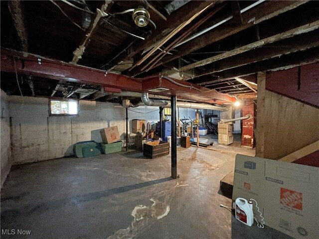 3675 E 138th St, Cleveland, OH 44120 - photo 24