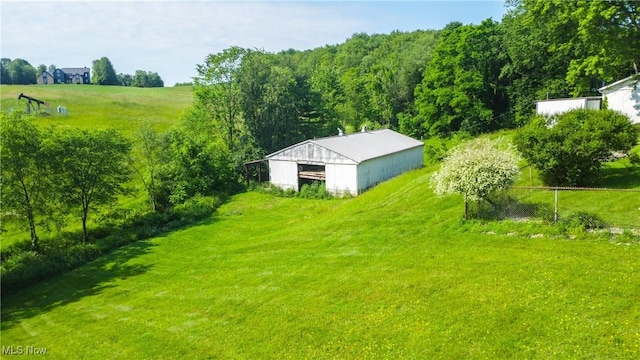 340 53rd St SW, Canton, OH 44706 - view of yard with an outbuilding and an outdoor structure