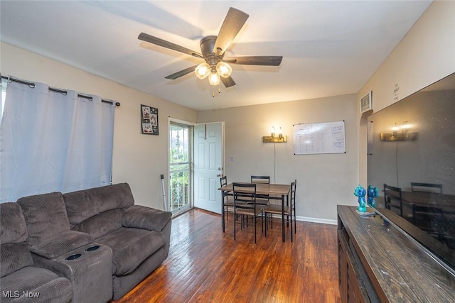 21202 Franklin Rd, Maple Heights, OH 44137 - living area featuring dark wood-style floors and a ceiling fan