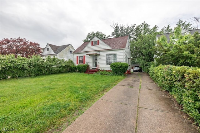 21202 Franklin Rd, Maple Heights, OH 44137 - view of front facade with a front yard