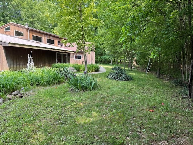 5060 Leffingwell Rd, Canfield, OH 44406 - view of grassy yard