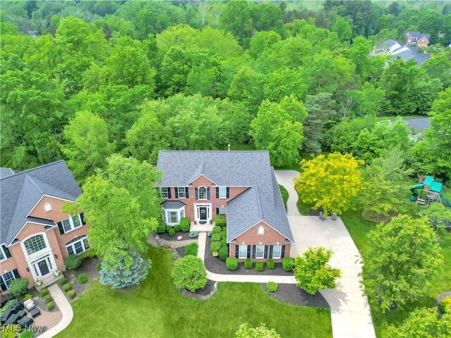 15532 Raya Oval, North Royalton, OH 44133 - view of subject property featuring a forest