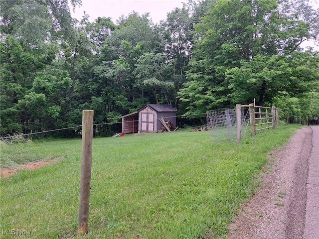 62158 Savage Rd, Cambridge, OH 43725 - view of yard