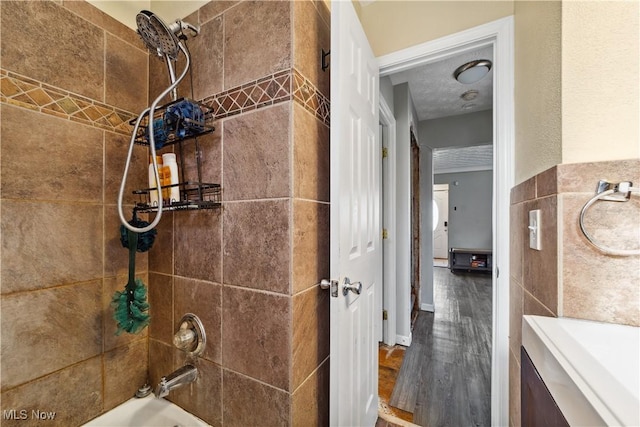 869 E 260th St, Euclid, OH 44132 - photo 17