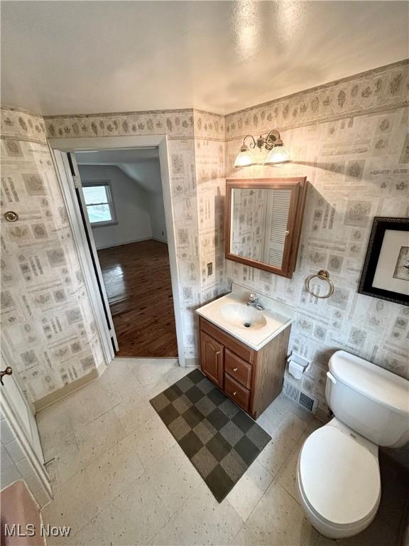 745 N Elmwood Ave, Wickliffe, OH 44092 - photo 15
