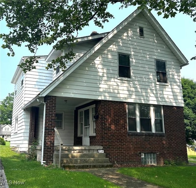 334 Hayes Ave, Mcdonald, OH 44437 - photo 1