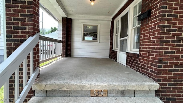 334 Hayes Ave, Mcdonald, OH 44437 - photo 2