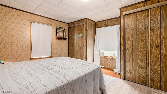73117 Deck Rd, Freeport, OH 43973 - bedroom with ornamental molding and wallpapered walls