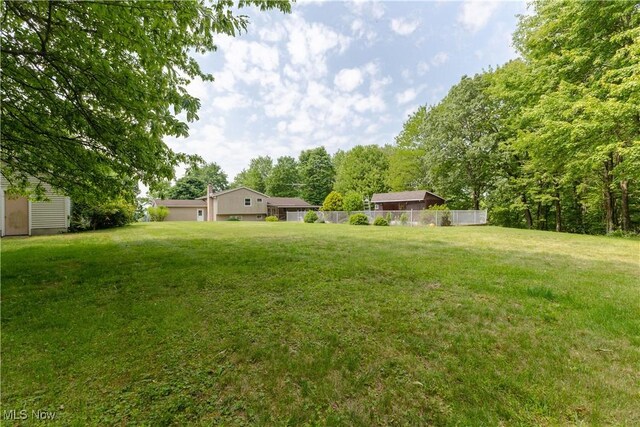 41510 Alderlick Rd, Wellsville, OH 43968 - view of yard