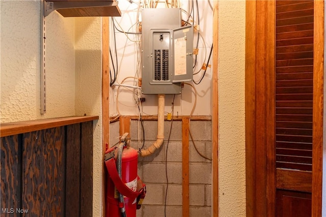 41510 Alderlick Rd, Wellsville, OH 43968 - utilities featuring electric panel