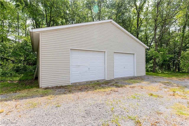 41510 Alderlick Rd, Wellsville, OH 43968 - detached garage with view of scattered trees