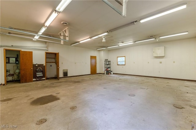 41510 Alderlick Rd, Wellsville, OH 43968 - view of garage