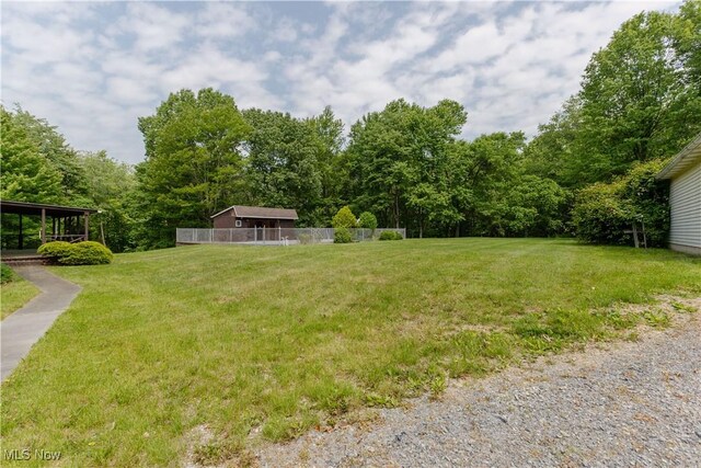 41510 Alderlick Rd, Wellsville, OH 43968 - view of yard