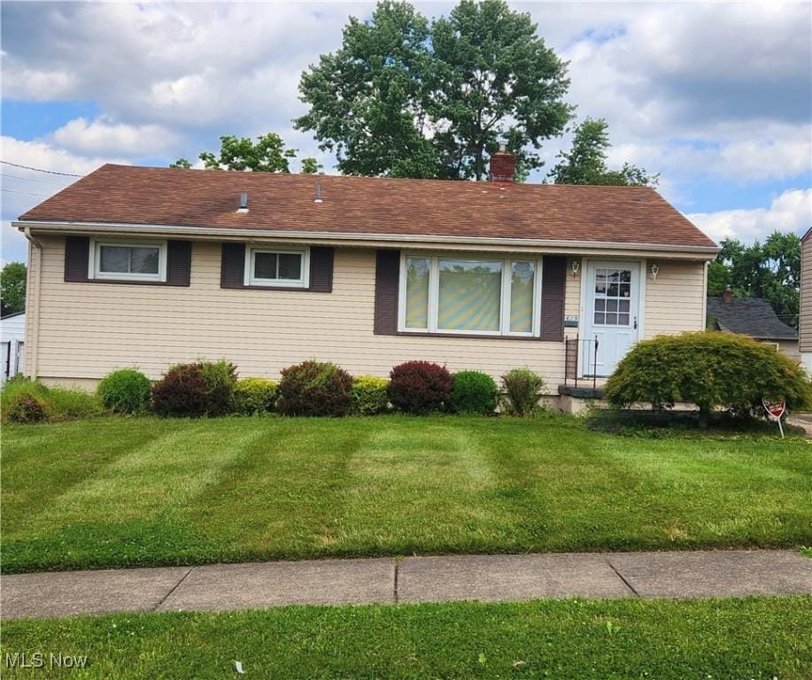 629 W Heights Ave, Youngstown, OH 44509 - photo 1