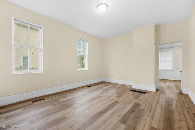2903 Scranton Rd, Cleveland, OH 44113 - photo 8