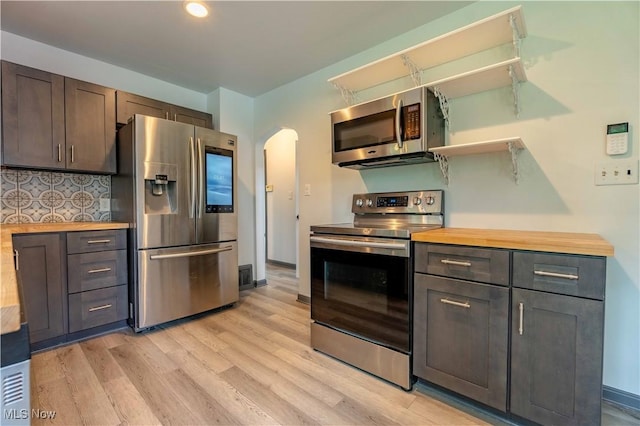 5728 Dailey Rd, New Franklin, OH 44319