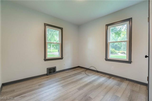 5728 Dailey Rd, New Franklin, OH 44319