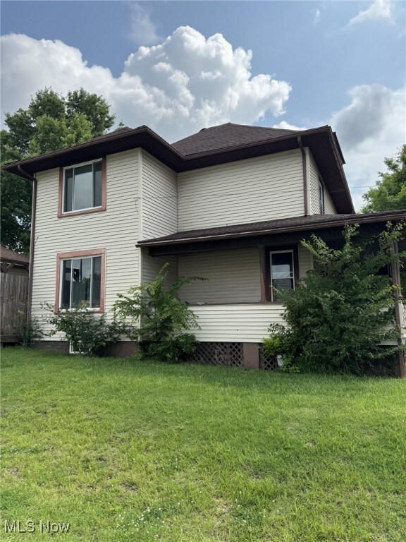727 Bird St, Parkersburg, WV 26101 - photo 2