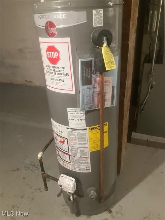 7718 Bertha Ave, Parma, OH 44129 - utility room featuring gas water heater