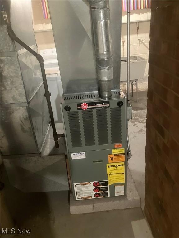 7718 Bertha Ave, Parma, OH 44129 - utilities featuring heating unit