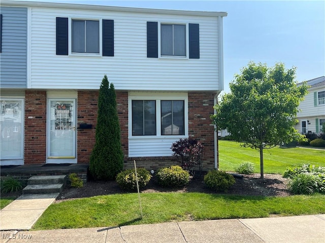 7426 Duke Ct, Mentor, OH 44060 - photo 1