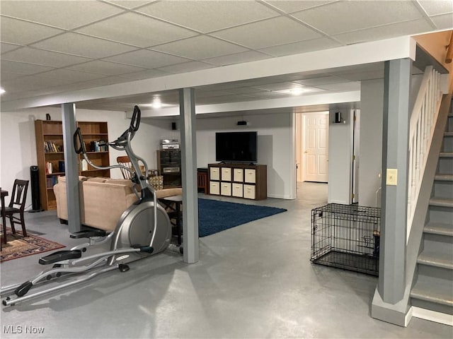 454 Lincoln Ave NW, Carrollton, OH 44615 - workout room featuring a drop ceiling