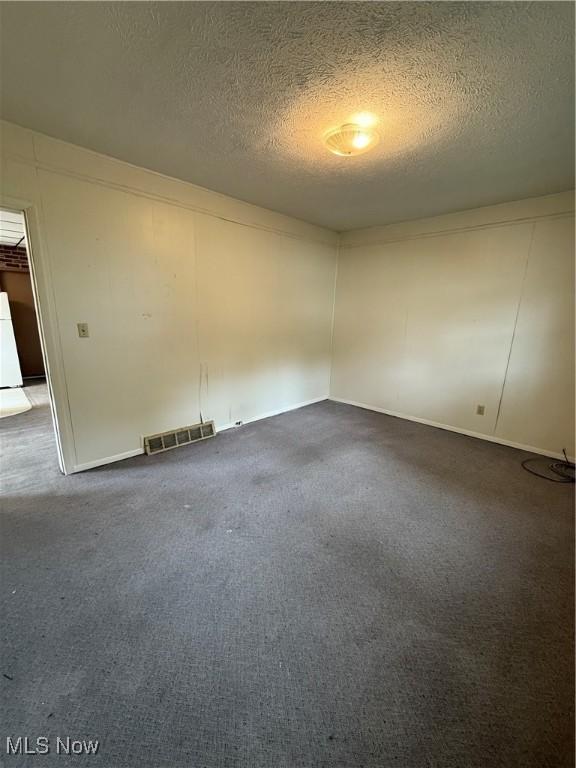 311 Sterling Ct, Akron, OH 44304 - photo 8