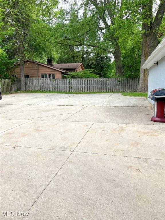 1415 E Main St, Kent, OH 44240 - view of patio