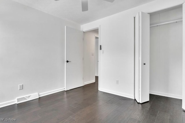 20347 Williamsburg Ct Unit 225B, Middleburg Heights, OH 44130 - unfurnished bedroom featuring wood finished floors, a closet, and a ceiling fan