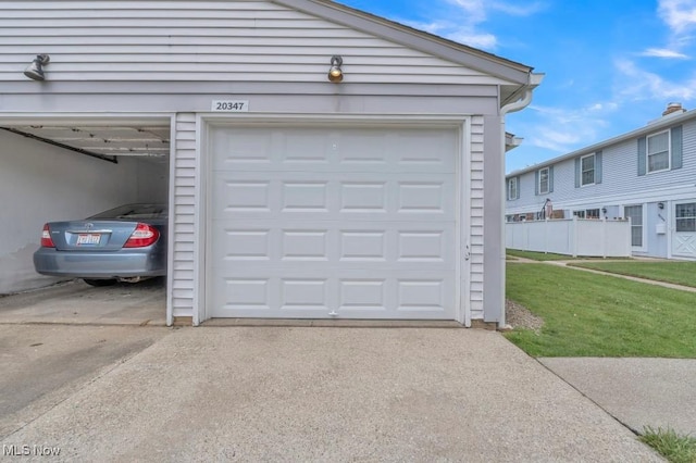 20347 Williamsburg Ct Unit 225B, Middleburg Heights, OH 44130 - garage with concrete driveway