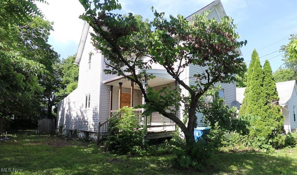 121 E 32nd St, Lorain, OH 44055 - photo 1