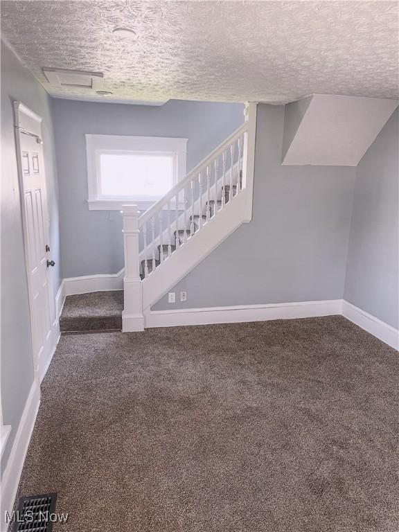 2291 11th St SW, Akron, OH 44314 - photo 3