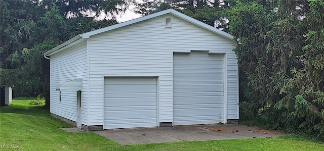 593 Furnace Rd, Conneaut, OH 44030 - view of detached garage