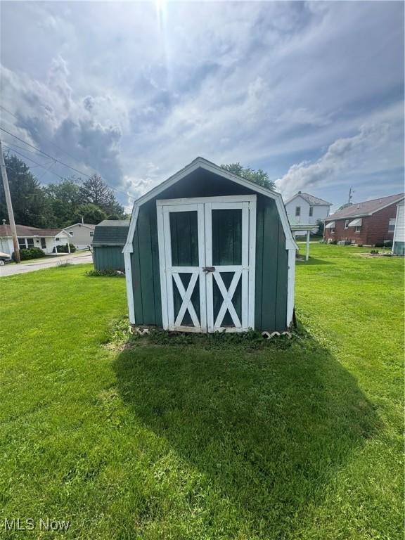 1015 Belford St, Caldwell, OH 43724 - view of shed