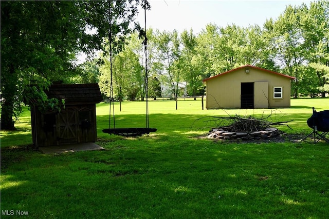 5041 W S Range Rd, Salem, OH 44460 - view of grassy yard with a storage shed