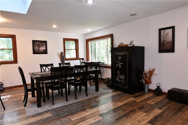 5041 W S Range Rd, Salem, OH 44460 - dining room featuring dark wood-style floors, recessed lighting, and a skylight