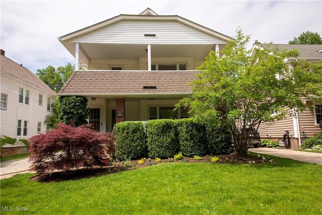 3311 E Fairfax Rd, Cleveland Heights, OH 44118 - photo 1