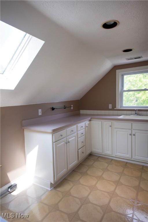 3311 E Fairfax Rd, Cleveland Heights, OH 44118 - photo 32