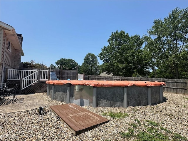 3005 Chaucer Dr NE, Canton, OH 44721 - view of yard