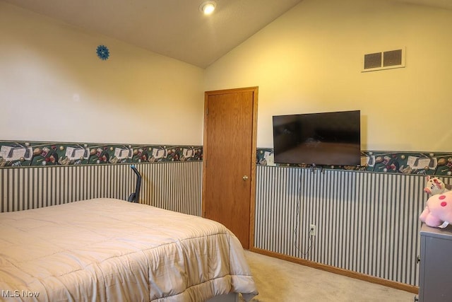 620 Ridgeline Dr, Cuyahoga Falls, OH 44223 - carpeted bedroom featuring vaulted ceiling