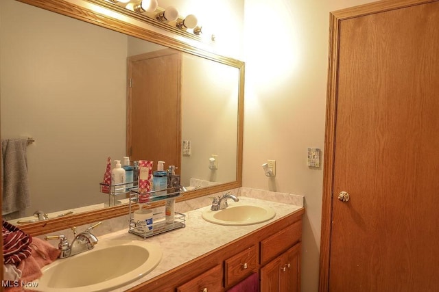 620 Ridgeline Dr, Cuyahoga Falls, OH 44223 - full bathroom with double vanity